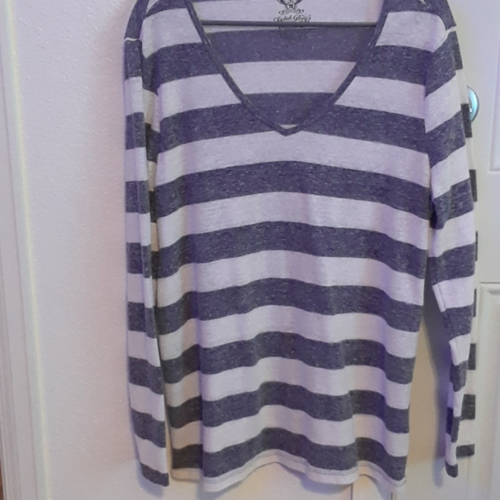 Faded Glory long sleeve sweater